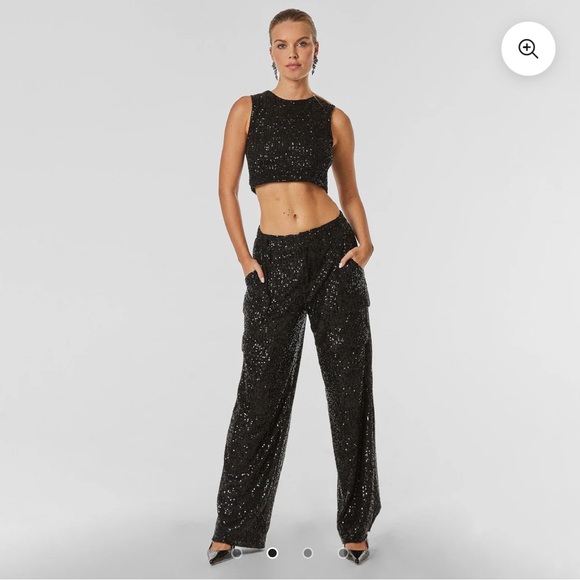 Noli sequin cargo pants- size 4 *Sold Out* - Picture 4 of 6